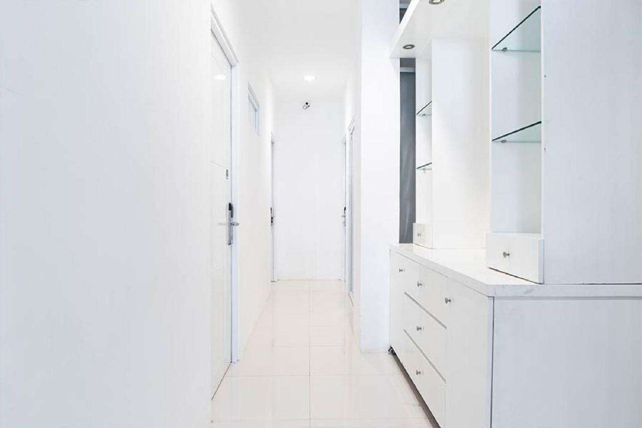 Reddoorz Near Seasons City Mall Джакарта Екстериор снимка